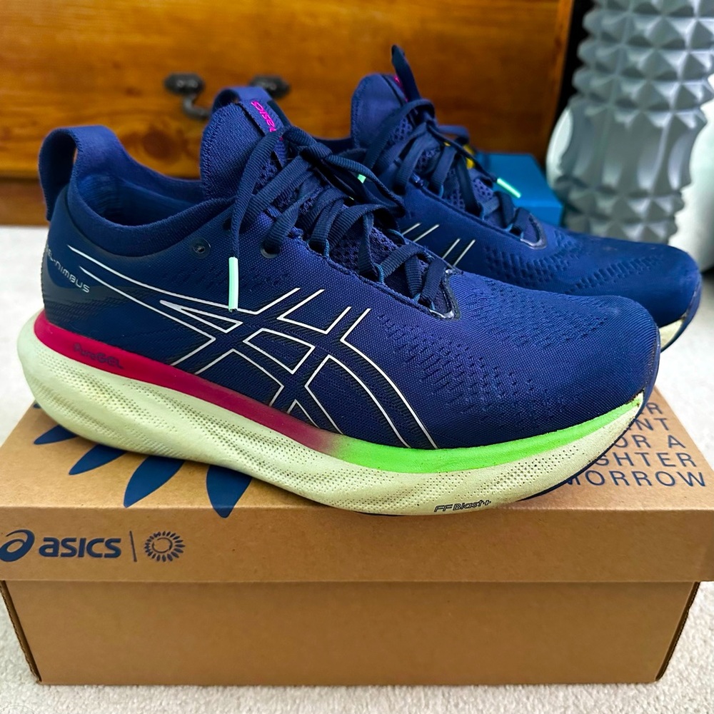 Asics Gel-Nimbus 25 (Used), Women’s 8.5